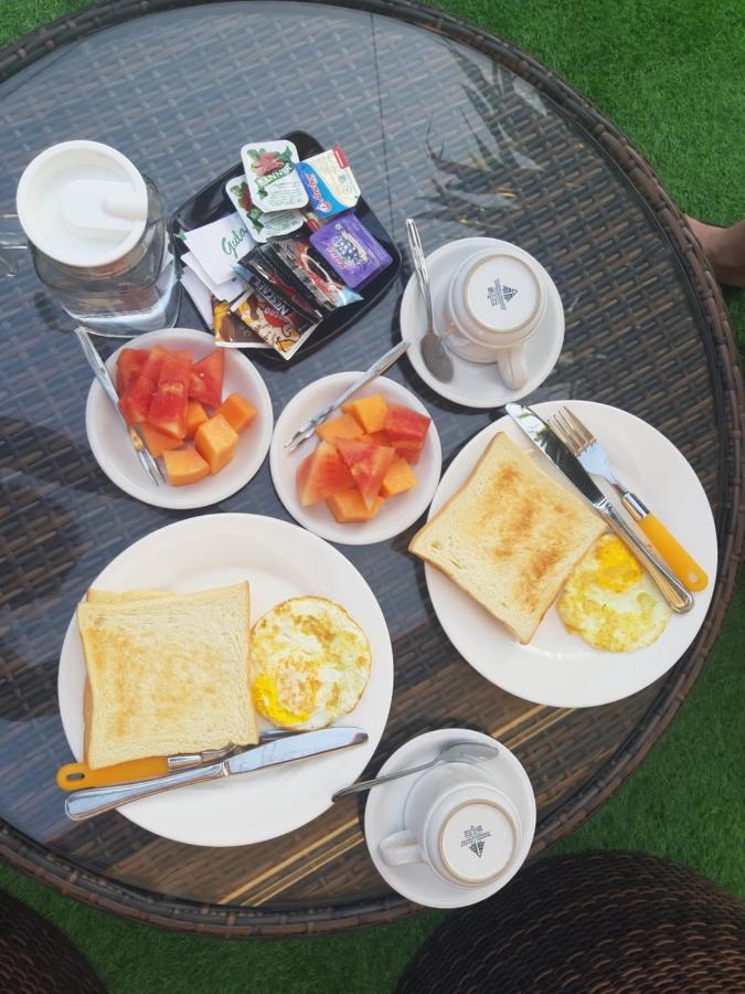 D&D Homestay Pesanggaran المظهر الخارجي الصورة