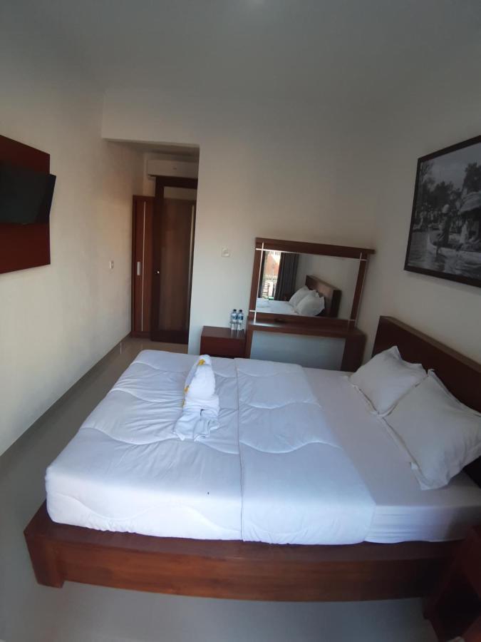 D&D Homestay Pesanggaran المظهر الخارجي الصورة