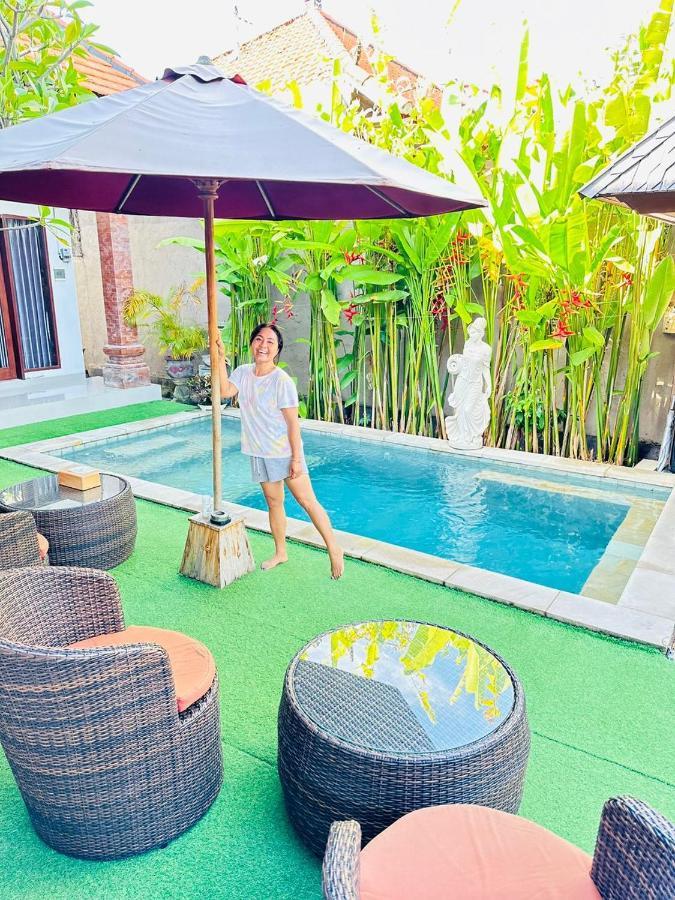D&D Homestay Pesanggaran المظهر الخارجي الصورة